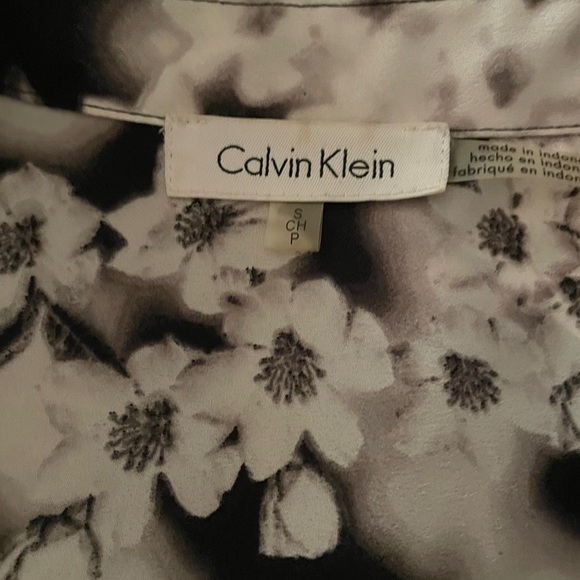 Calvin Klein Women’s Blouse long Sleeve Roll tab Floral Abstract Print Small - Picture 2 of 8